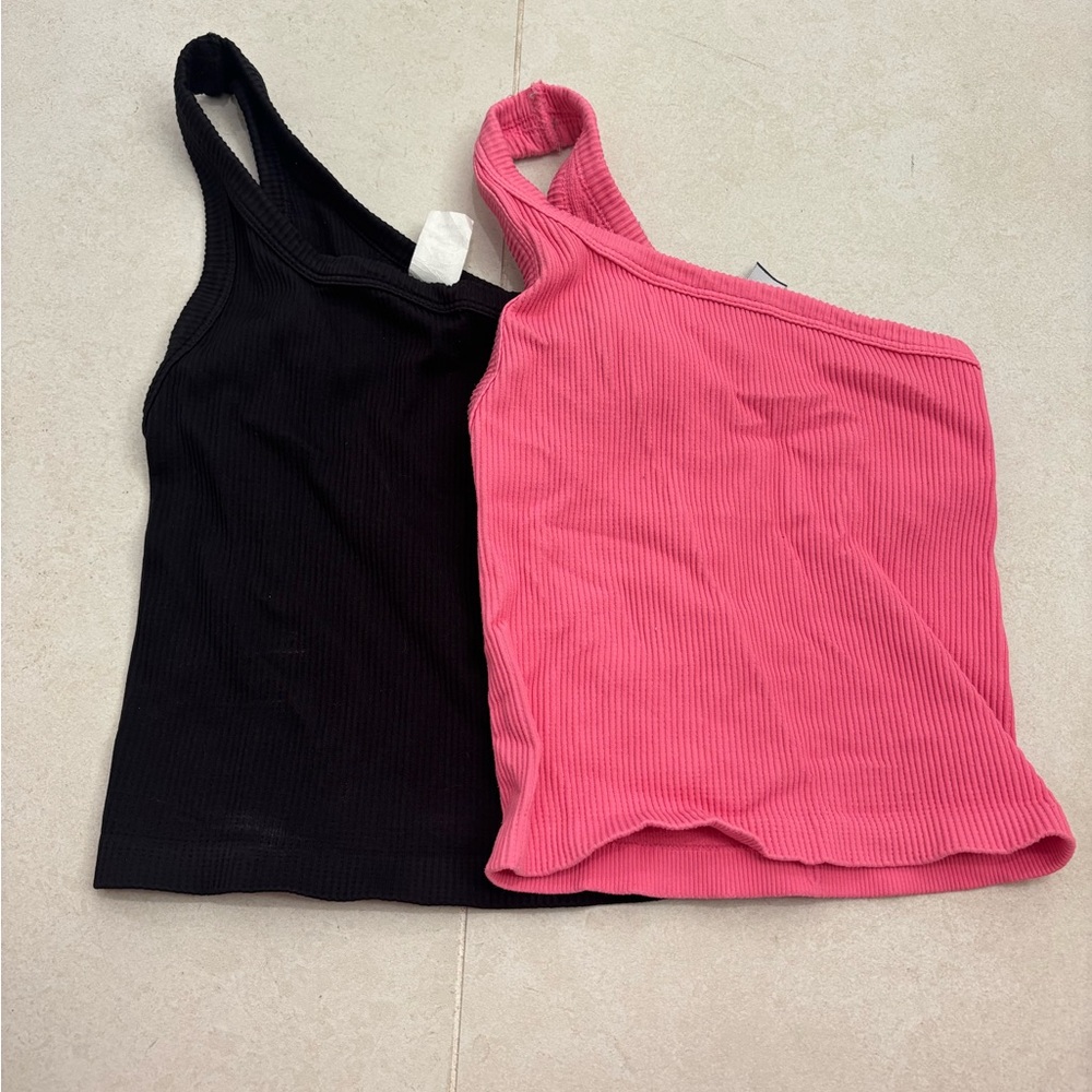Women's Black and Pink Ribbed One-Shoulder Tops